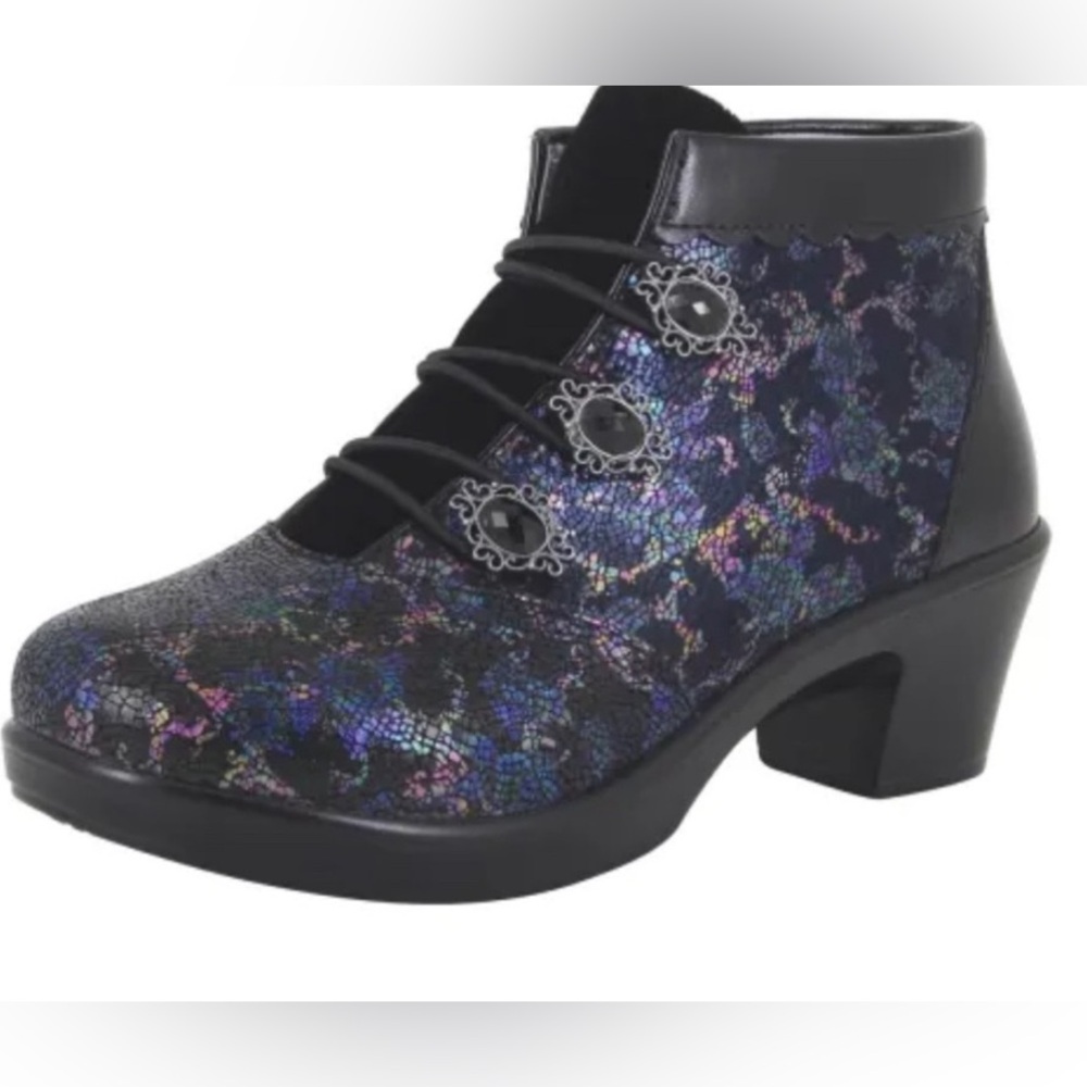 Alegria like new size 39 Heidi Black
Dahlia shoes so comfort!!!